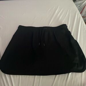 BLACK SPORT SKIRT